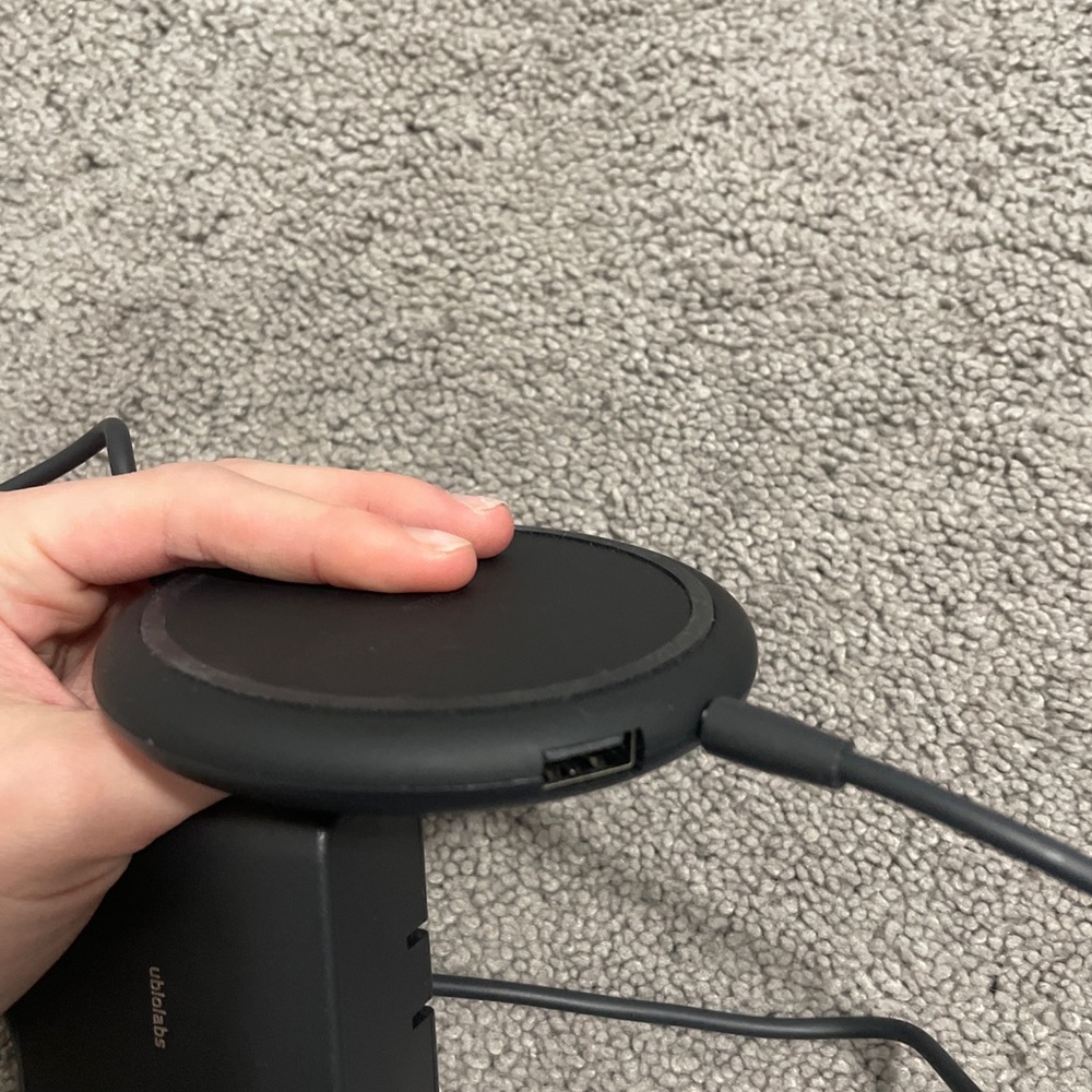 Long Wireless Charger - Picture 4 of 4